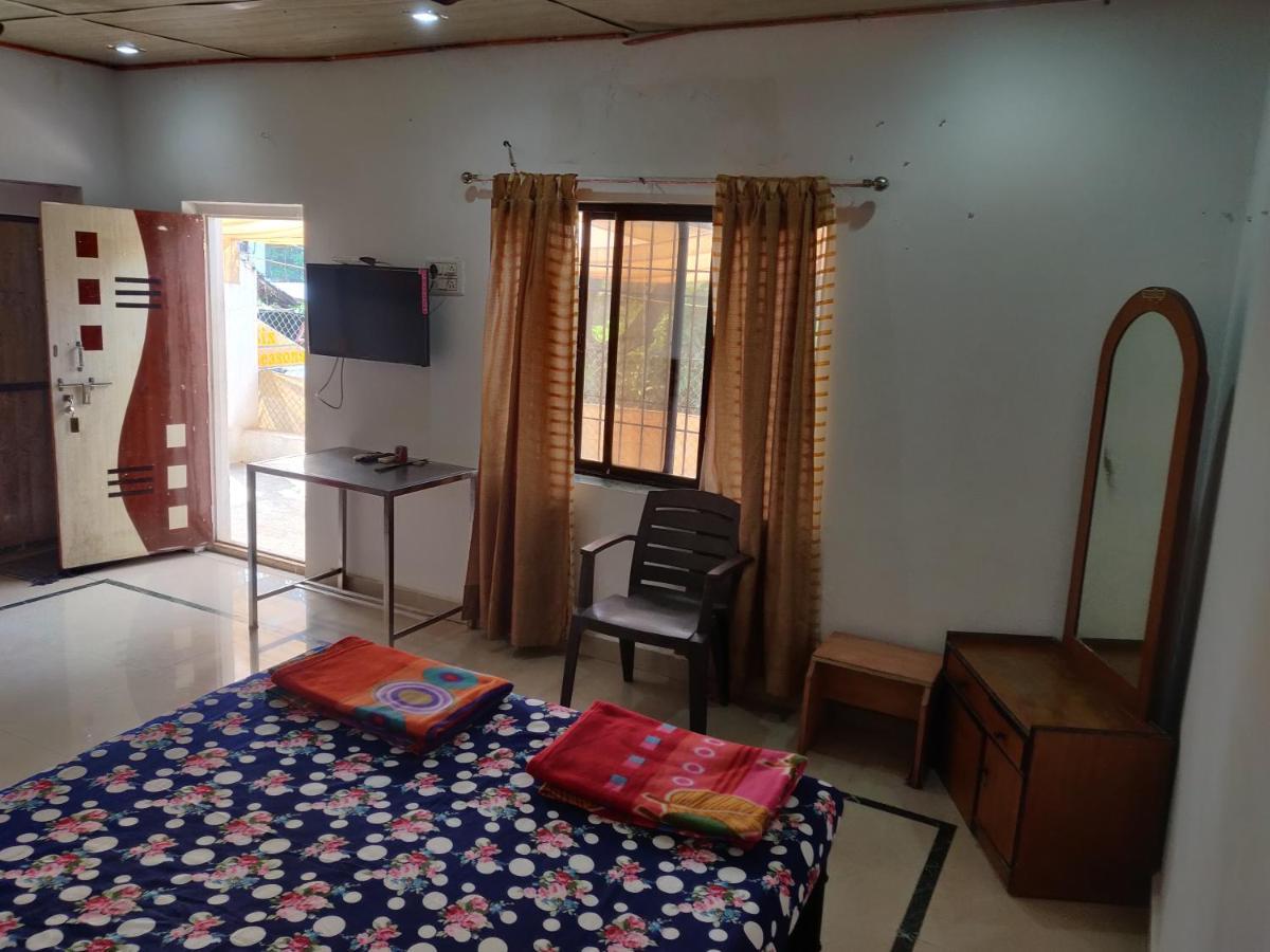 Six Seasons Shrivardhan Luaran gambar